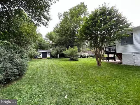 Exterior - 1247 Silver Run Dr, Pasadena, MD 21122 photo 11 of 33