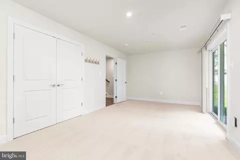2270 Haw River Rd, Hanover, MD 21076 photo 7