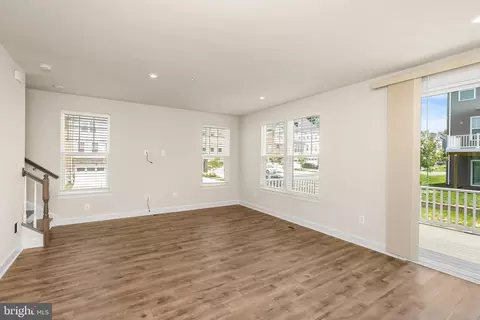 2270 Haw River Rd, Hanover, MD 21076 photo 17