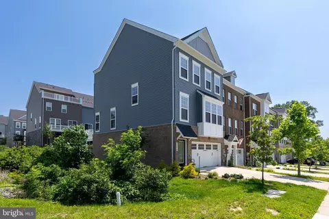2270 Haw River Rd, Hanover, MD 21076 photo 2