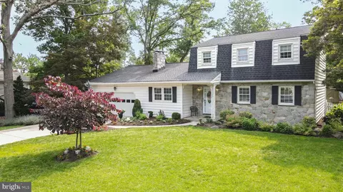 7883 Chestnut Leaf Rd, Severn, MD 21144