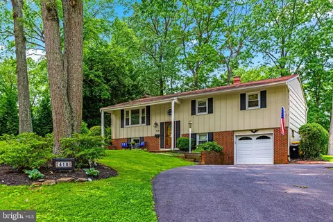 418 Fernwood Ct, Severna Park, MD 21146