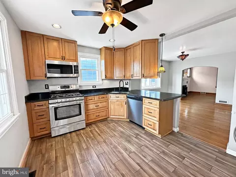 5713 Magie St, Baltimore, MD 21225