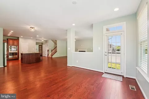 7912 Meridian Dr, Pasadena, MD 21122 photo 13