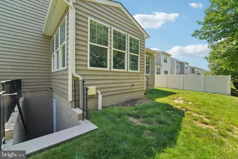 7912 Meridian Dr, Pasadena, MD 21122 photo 50