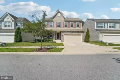 7912 Meridian Dr, Pasadena, MD 21122 photo 2