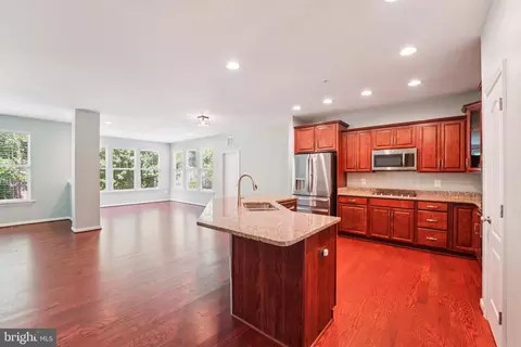 7912 Meridian Dr, Pasadena, MD 21122 photo 14