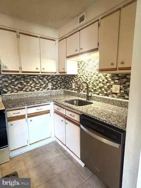3503 B Kingsley Ct #B, Pasadena, MD 21122 photo 10