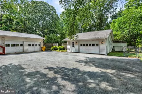 Exterior - 1216 Steamboat Rd, Shady Side, MD 20764 photo 1 of 4