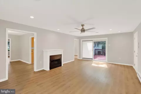 Living - 1216 Steamboat Rd, Shady Side, MD 20764 photo 5 of 6
