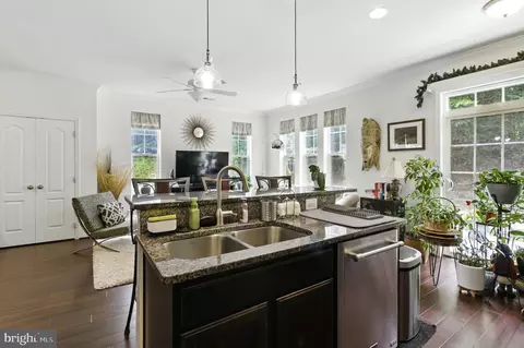 Kitchen - 135 Jacobia Dr #H-3, Pasadena, MD 21122 photo 1 of 1