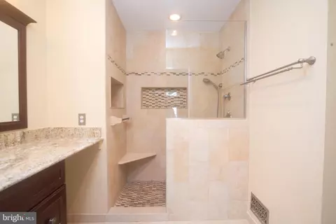 Bath - 2604 Willow Leaf Ct, Odenton, MD 21113 photo 1 of 3