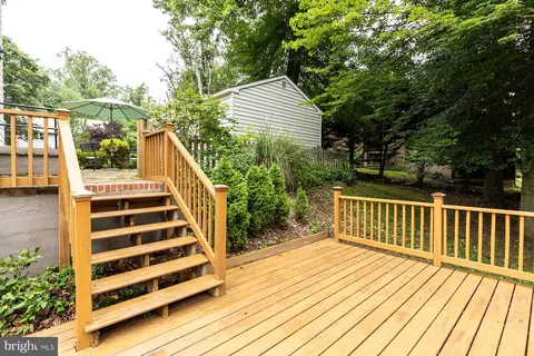 Exterior - 27 Cascade Rd, Arnold, MD 21012 photo 3 of 5