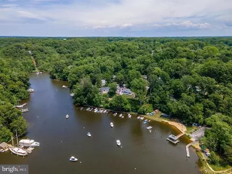 View/Area - 27 Cascade Rd, Arnold, MD 21012 photo 1 of 2
