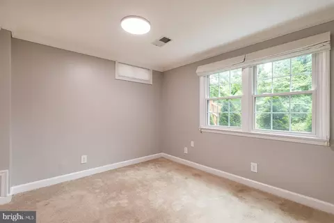 Bedroom - 27 Cascade Rd, Arnold, MD 21012 photo 4 of 4