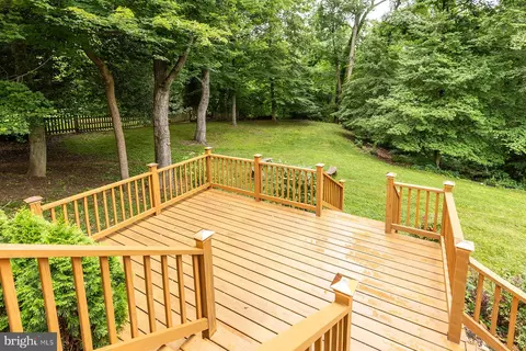 Exterior - 27 Cascade Rd, Arnold, MD 21012 photo 2 of 5