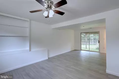2000 Aberdeen Dr, Crofton, MD 21114 photo 17