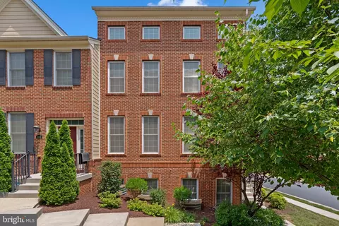 Exterior - 2501 Cherry Tree Rd, Hanover, MD 21076 photo 5 of 5