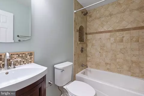 Bath - 1905 Ridgewood Rd, Hanover, MD 21076 photo 3 of 4