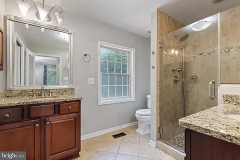 Bath - 1905 Ridgewood Rd, Hanover, MD 21076 photo 1 of 4