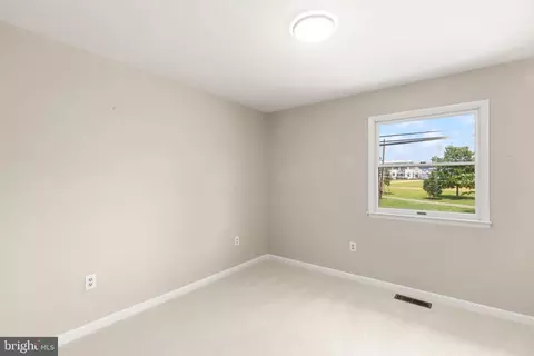 Bedroom - 1003 Cedar Park Rd, Annapolis, MD 21401 photo 1 of 8
