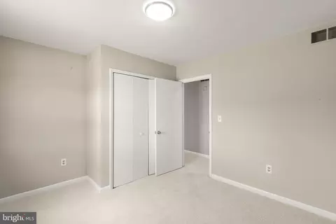 Bedroom - 1003 Cedar Park Rd, Annapolis, MD 21401 photo 2 of 8