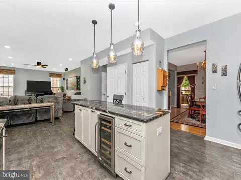 7732 Rotherham Dr, Hanover, MD 21076 photo 5