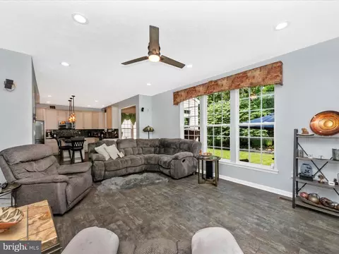 7732 Rotherham Dr, Hanover, MD 21076 photo 14