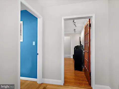 Entry Way - 1944 Hilltop Rd, Pasadena, MD 21122 photo 1 of 5