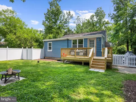Exterior - 1944 Hilltop Rd, Pasadena, MD 21122 photo 6 of 6