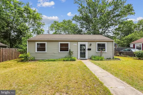 1611 Kimber Rd, Glen Burnie, MD 21060