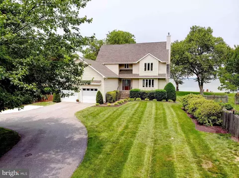 1090 River Bay Rd, Annapolis, MD 21409