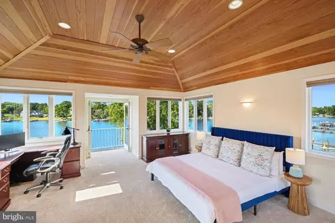 8126 Forest Glen Dr, Pasadena, MD 21122 photo 30