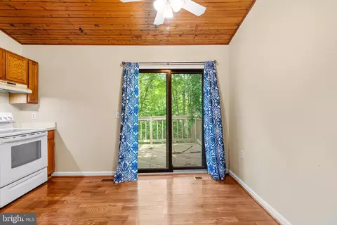 552 Greenhill Ct, Arnold, MD 21012 photo 9