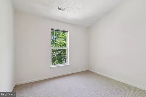 8309 Pigeon Fork Ln, Laurel, MD 20724 photo 30