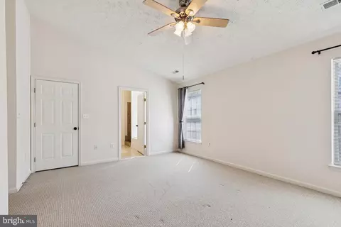 8309 Pigeon Fork Ln, Laurel, MD 20724 photo 16