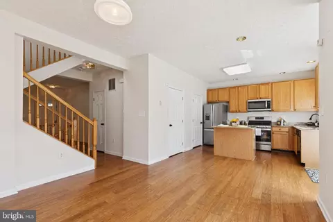 8309 Pigeon Fork Ln, Laurel, MD 20724 photo 7