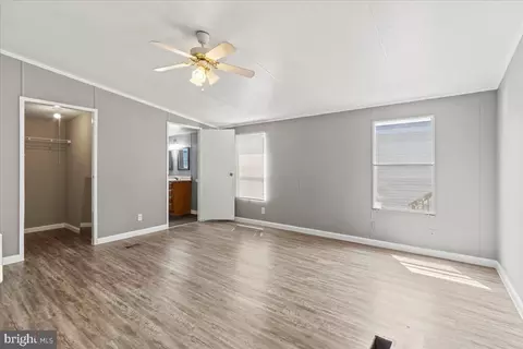 308 Berts Dr, Lothian, MD 20711 photo 17