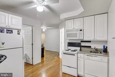 1841 Fox Hollow Run, Pasadena, MD 21122 photo 18