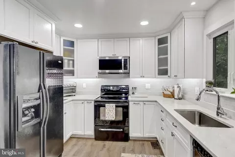 1841 Fox Hollow Run, Pasadena, MD 21122 photo 11