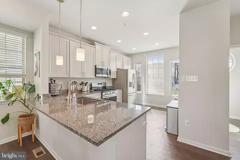 Kitchen - 7812 Rosella Ln, Jessup, MD 20794 photo 1 of 2