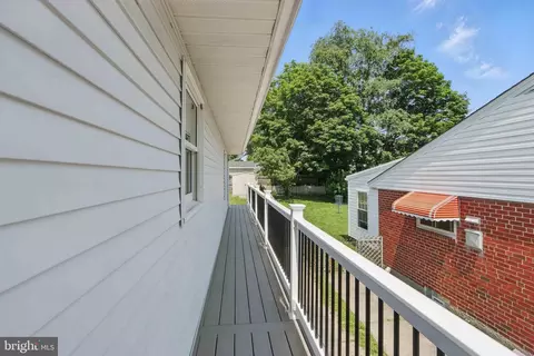 Entry Way - 8437 Bay Dr, Pasadena, MD 21122 photo 6 of 6