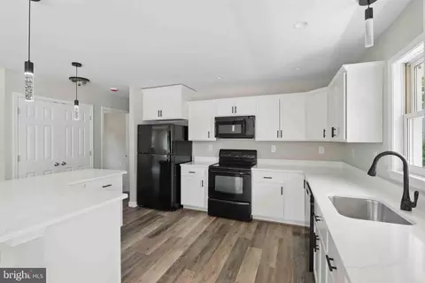 Other - 8437 Bay Dr, Pasadena, MD 21122 photo 5 of 17