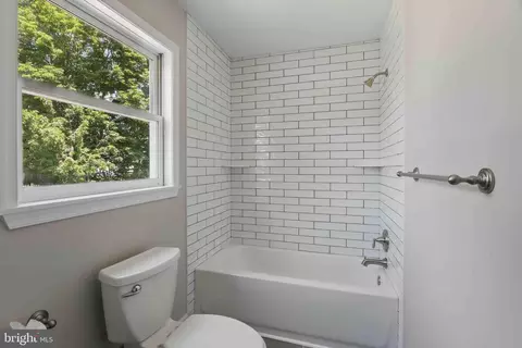 Bath - 8437 Bay Dr, Pasadena, MD 21122 photo 1 of 4