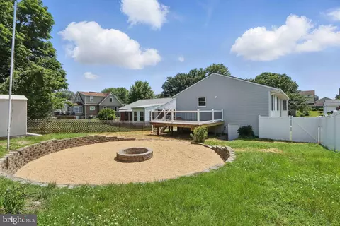 Exterior - 8437 Bay Dr, Pasadena, MD 21122 photo 5 of 5