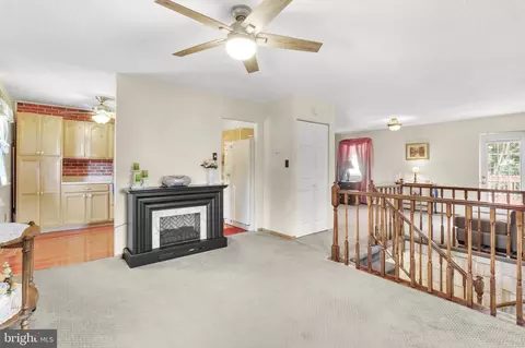 179 Dunlap Rd, Pasadena, MD 21122 photo 13