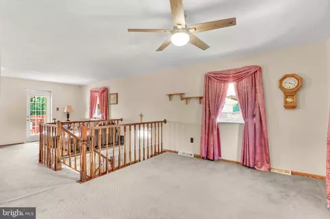 179 Dunlap Rd, Pasadena, MD 21122 photo 15