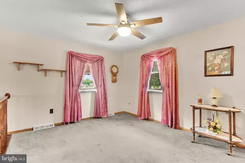 179 Dunlap Rd, Pasadena, MD 21122 photo 14