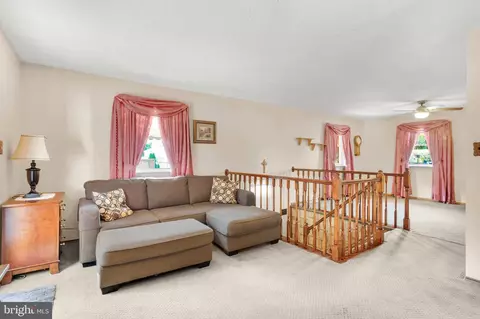 179 Dunlap Rd, Pasadena, MD 21122 photo 6