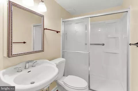 179 Dunlap Rd, Pasadena, MD 21122 photo 27